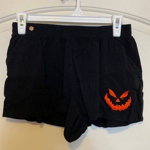 Pumpkin shorts